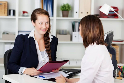 Việc làm kinh doanh bao bì yêu cầu ứng viên phải hiểu biết về sản phẩm và thị trường