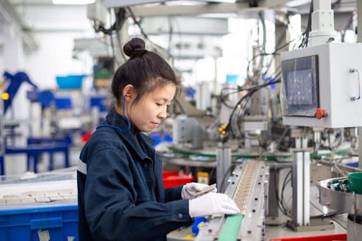 Nhu cầu tuyển dụng trưởng ca tăng mạnh do sự phát triển mạnh mẽ của các ngành sản xuất 2