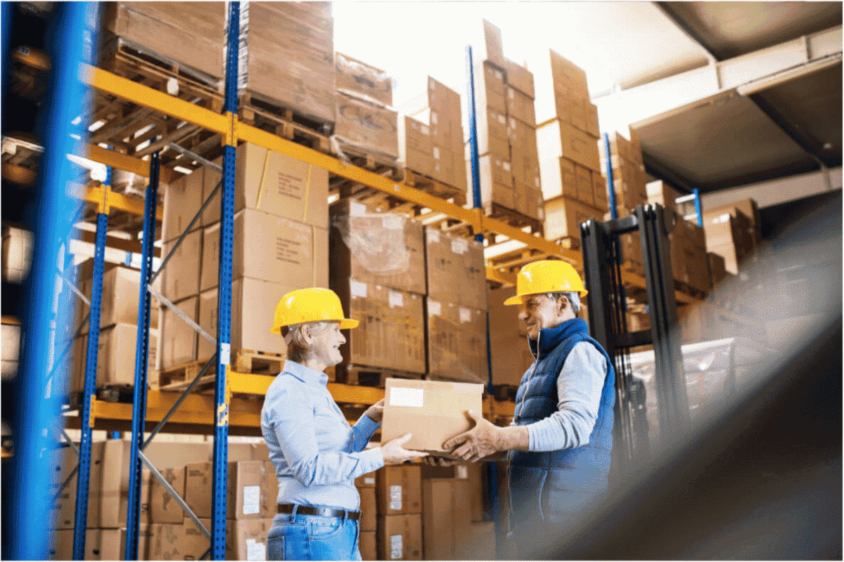 Vị trí chuỗi cung ứng có nhiệm vụ quản lý và theo dõi quy trình logistic, quản lý kho vận và lập kế hoạch chuỗi cung ứng