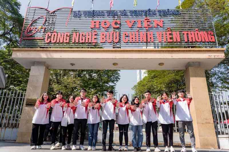 Học viện Công nghệ Bưu chính viễn thông có nhiều đội ngũ giáo viên giỏi, chất lượng giảng dạy tốt