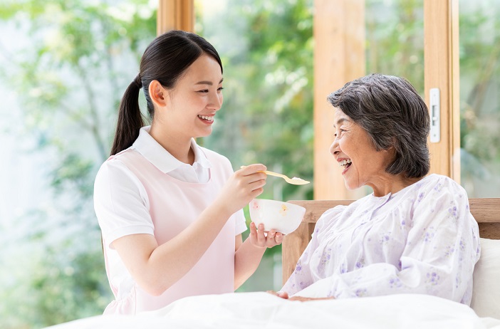 Nhu cầu tuyển dụng việc làm dịch vụ chăm sóc sức khỏe ngày càng tăng cao