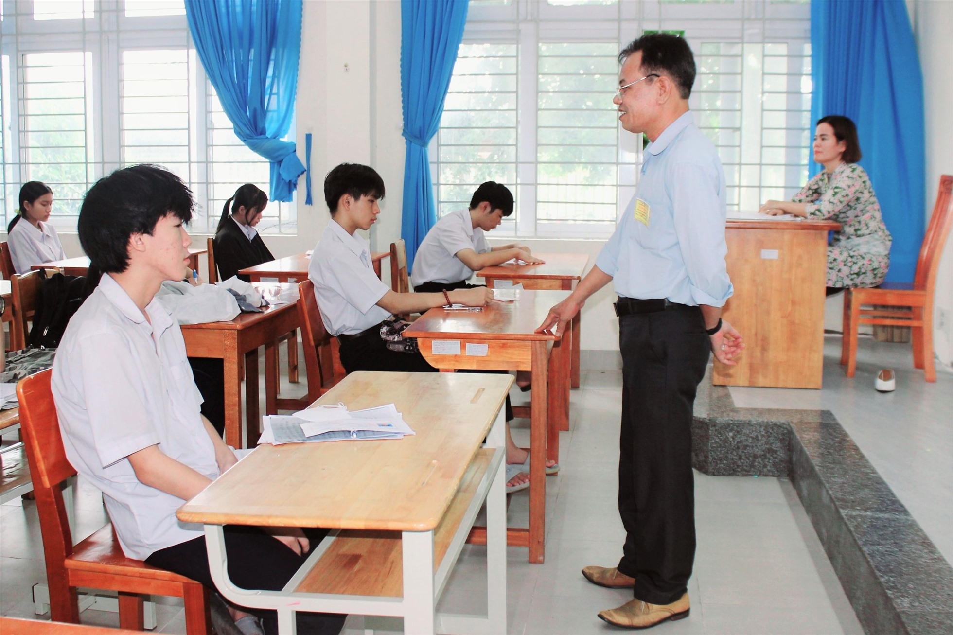 Phát triển bản thân để tăng khả năng cạnh tranh trên thị trường việc làm Bà Rịa - Vũng Tàu