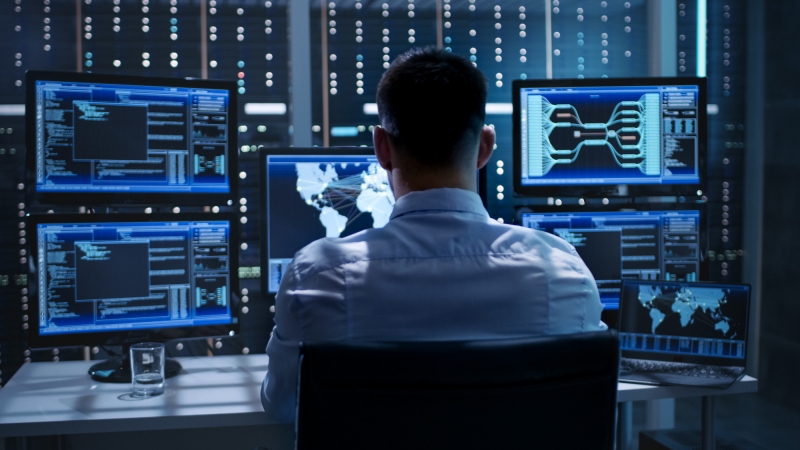 Trở thành lập trình viên web, bạn có nhiều cơ hội phát triển nhưng cũng đối mặt với không ít khó khăn