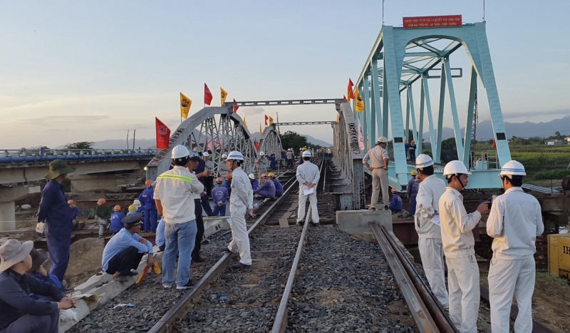 Kỹ sư cầu đường đóng vai trò quan trọng trong hiện đại hóa giao thông quốc gia