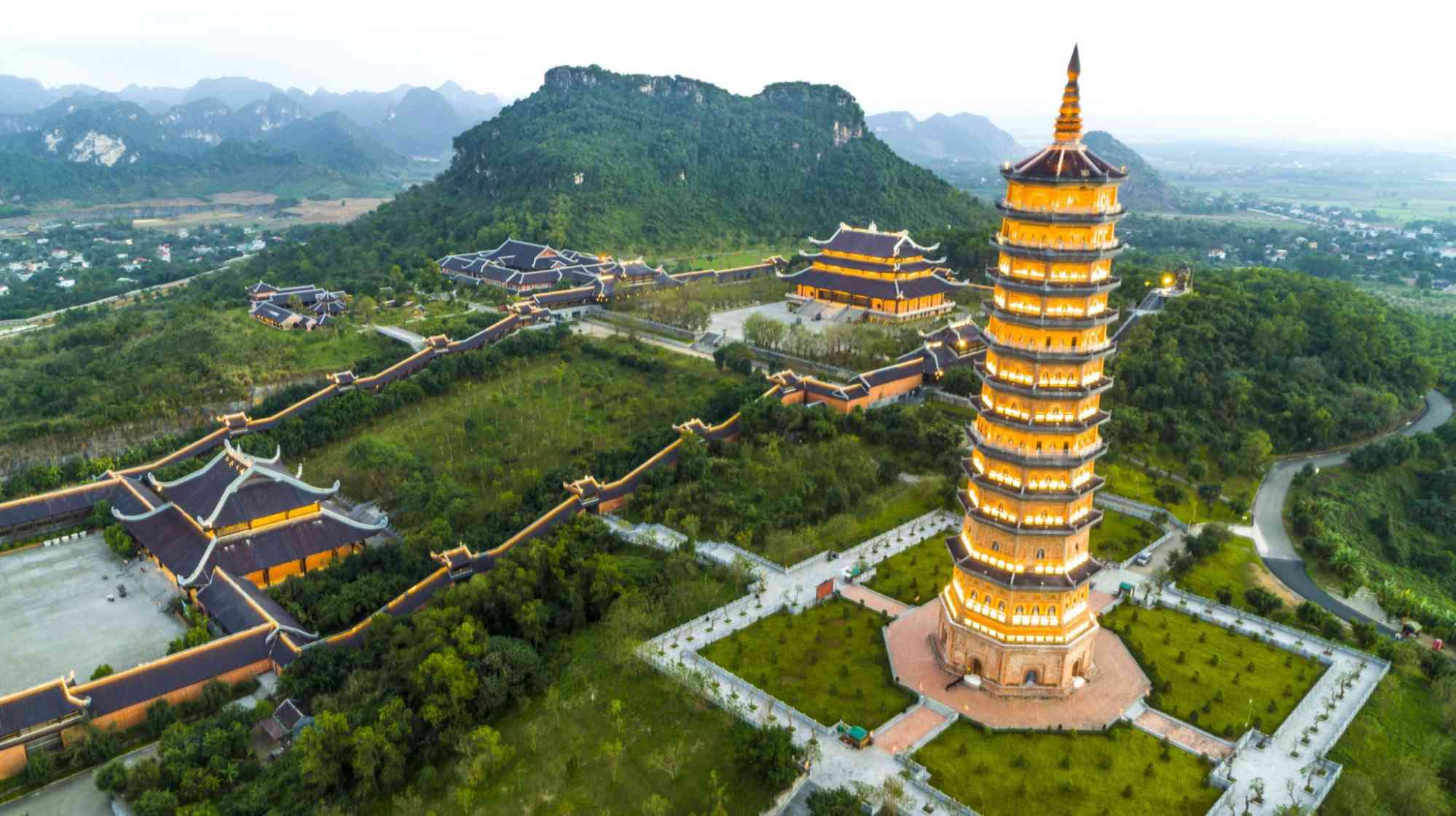 Nhu cầu tìm kiếm việc làm tại Ninh Bình nhộn nhịp hơn so với các khu vực trong tỉnh bởi có tới 3 cụm công nghiệp
