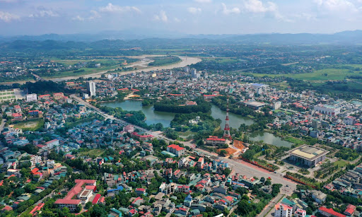 Thành phố Tuyên Quang còn có khu công nghiệp Long Bình An và 2 điểm công nghiệp cùng một số khu đô thị