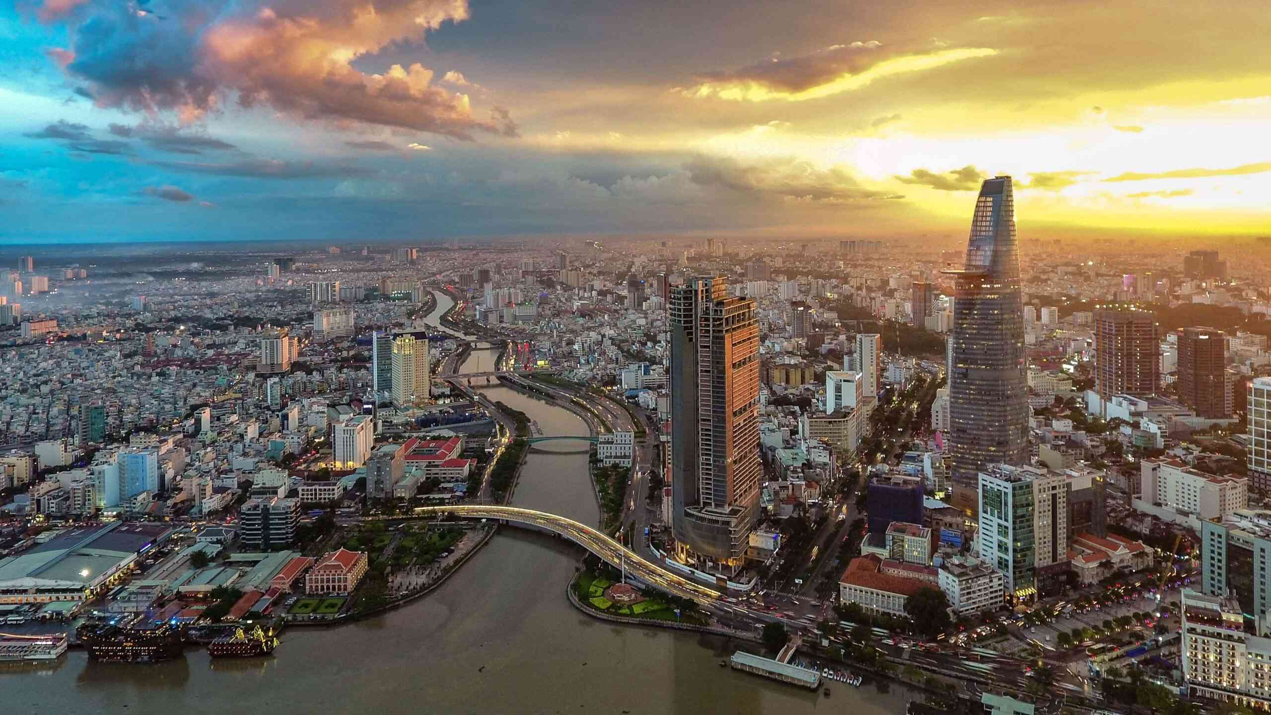 Sửa chữa đồ điện gia dụng, ứng viên cần tốt nghiệp Trung cấp trở lên chuyên ngành hệ thống điện, điện tử