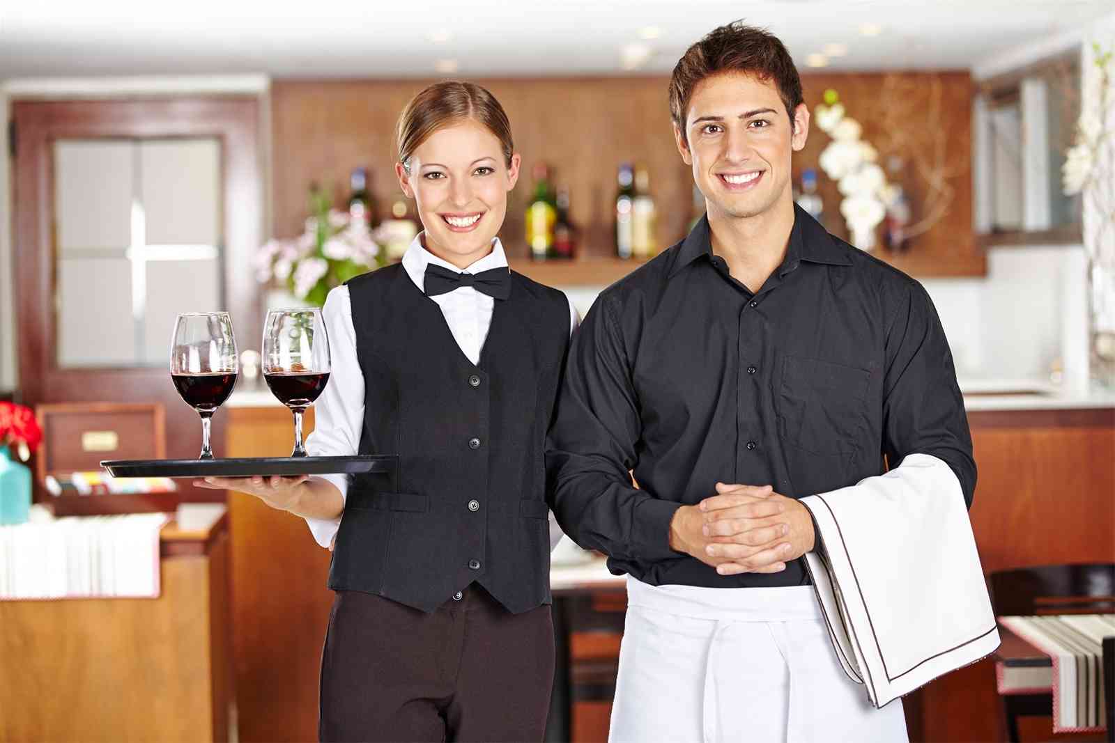 Nhu cầu tuyển dụng phục vụ, tạp vụ ngày càng nhiều