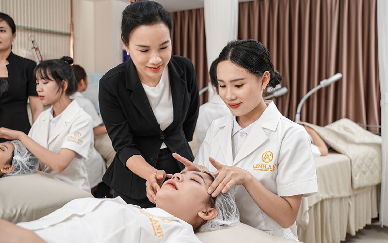 Ứng viên có kinh nghiệm sẽ là một điểm cộng khi ứng tuyển việc làm đẹp