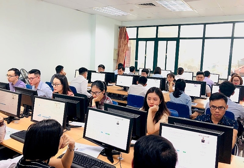 Bình Dương cũng là một trong những tỉnh thành đang tuyển dụng biên tập viên nhiều