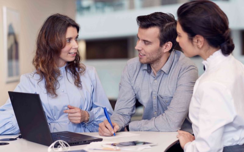 Thị trường tuyển dụng chuyên viên xử lý nợ tại Việt Nam đang rất sôi động