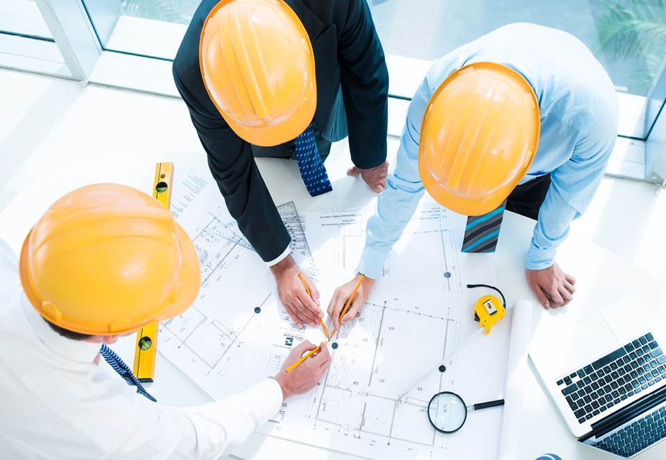 Tại các thành phố lớn, ứng viên có thể dễ dàng tìm việc làm giám sát công trình xây dựng ở văn phòng