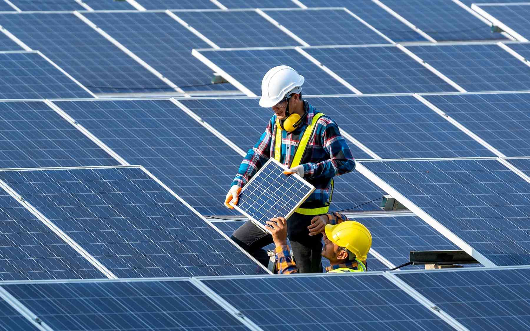 Ngoài những yêu cầu về mặt chuyên môn, người ứng tuyển kỹ sư năng lượng cũng cần có sức khỏe