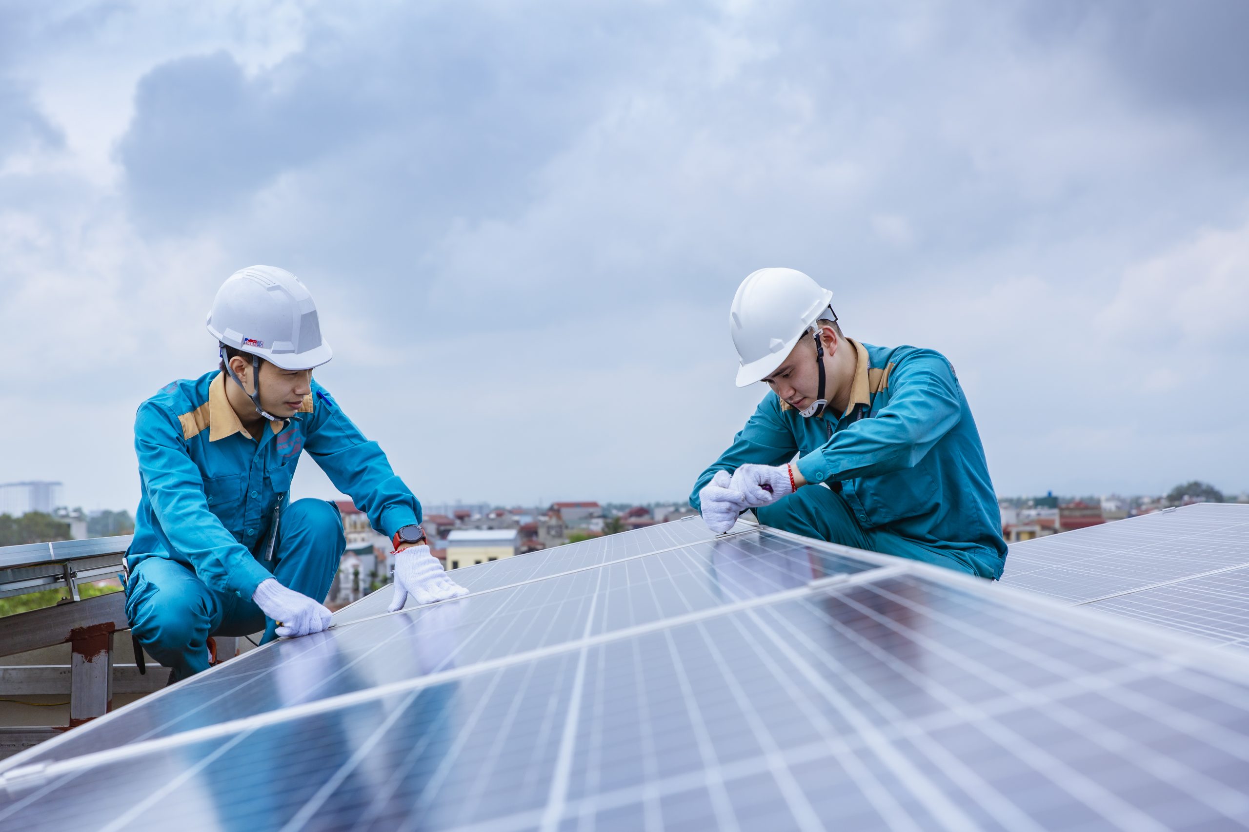 Việc Chính phủ khuyến khích sử dụng năng lượng tái tạo đã thúc đẩy nhu cầu tuyển dụng kỹ sư năng lượng tăng cao