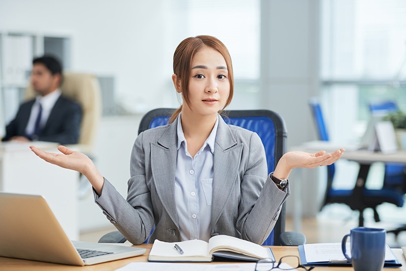 Những khó khăn trong ngành việc làm tư vấn du học
