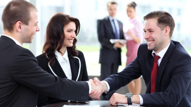 Các nhà tuyển dụng luôn đánh giá cao những nhân viên kinh doanh quốc tế có kỹ năng mềm